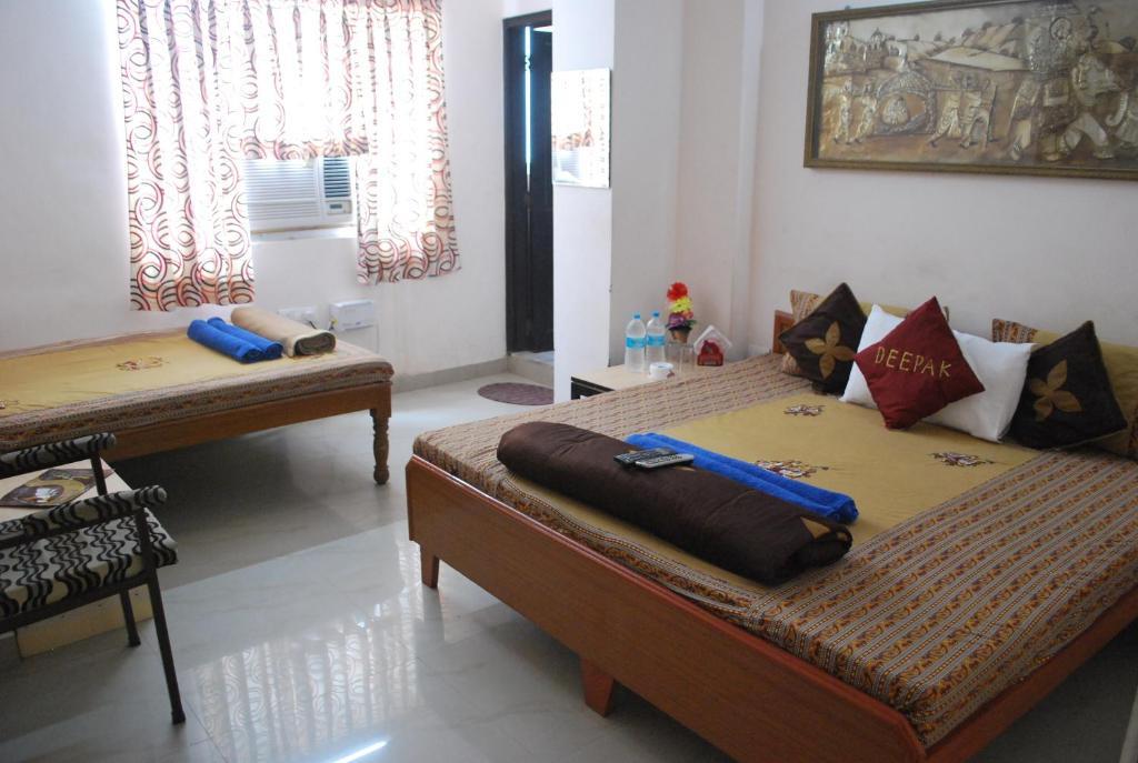 OYO 10347 Hotel Deepak Jaipur Kamer foto